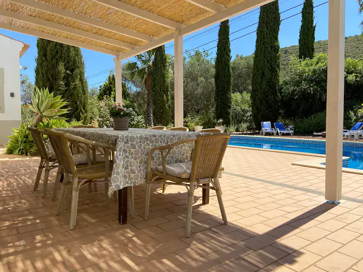 370da565-c3e5-4d45-bd97-5e6260e476a0